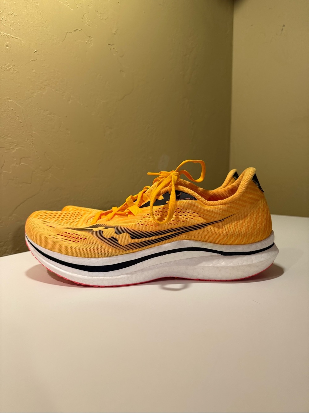 Saucony Endorphin Pro 2 Yellow Running Shoes Mens Size 12.5